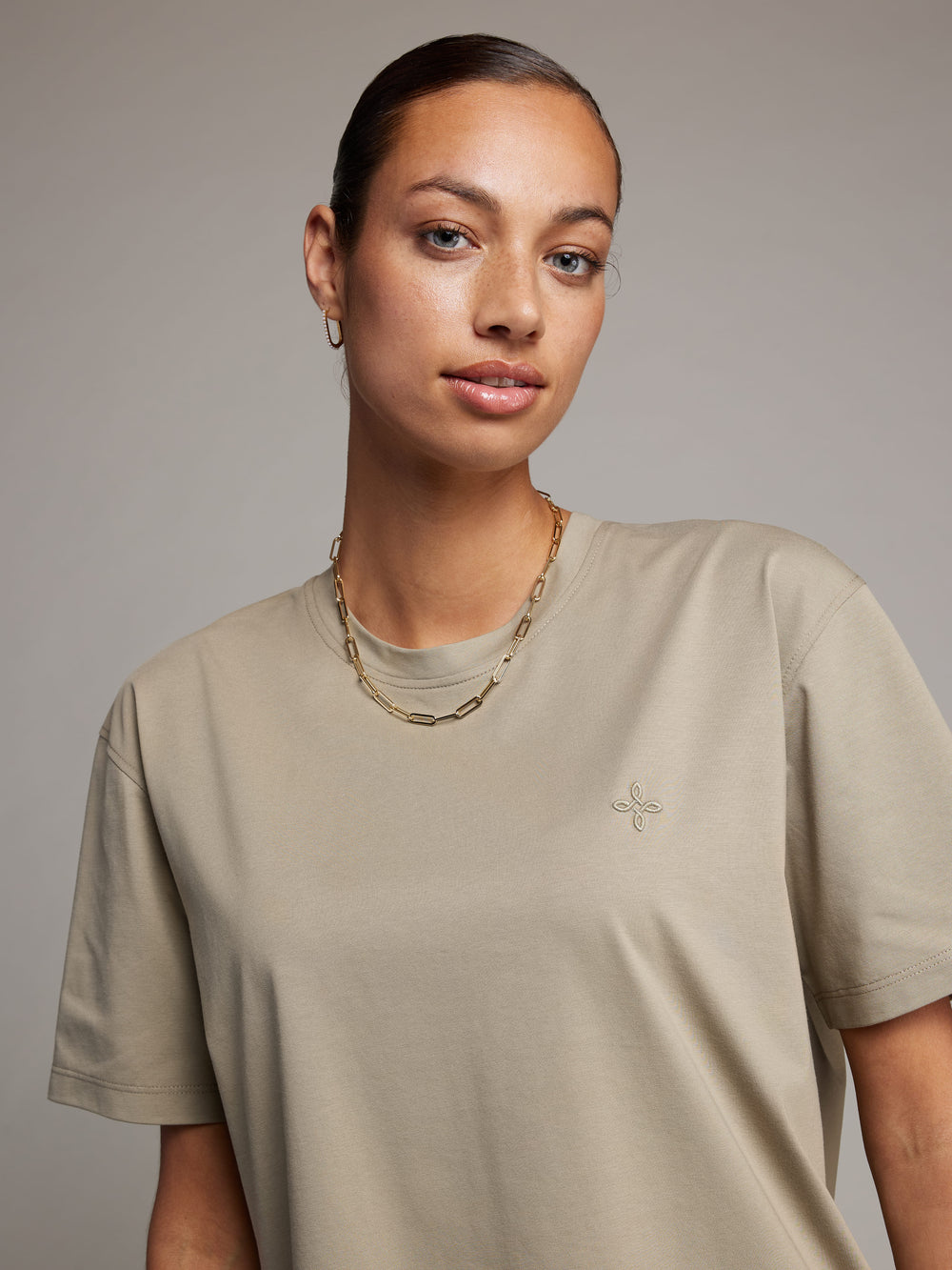 Serena T-shirt | Vetiver