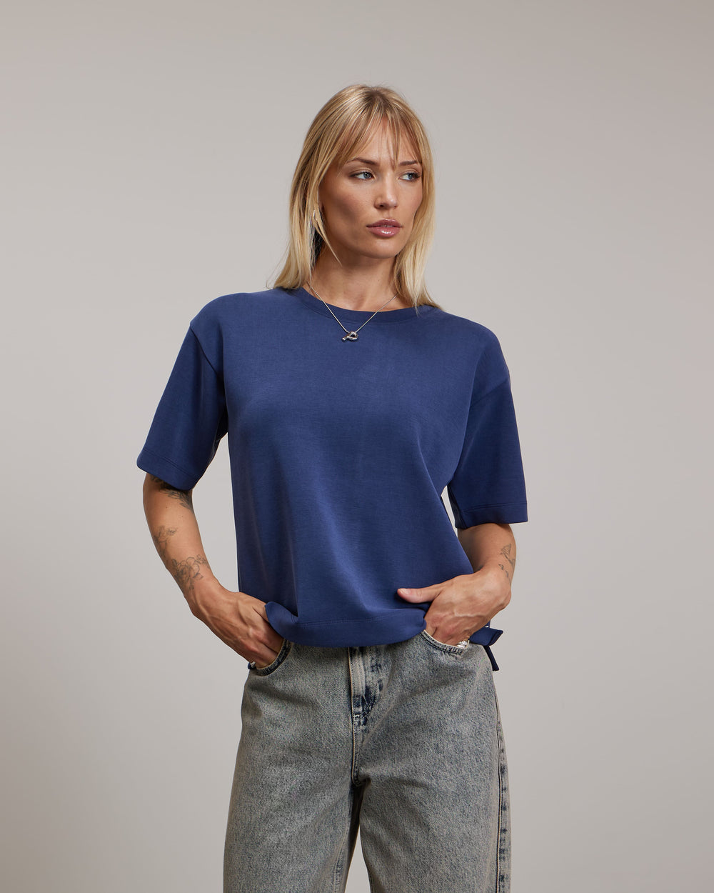 Iris T-shirt | Navy