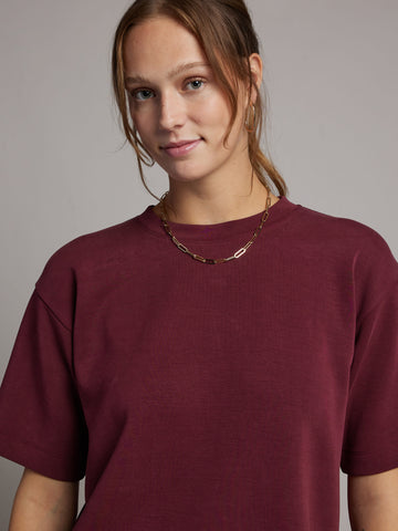 Iris T-shirt | Zinfandel