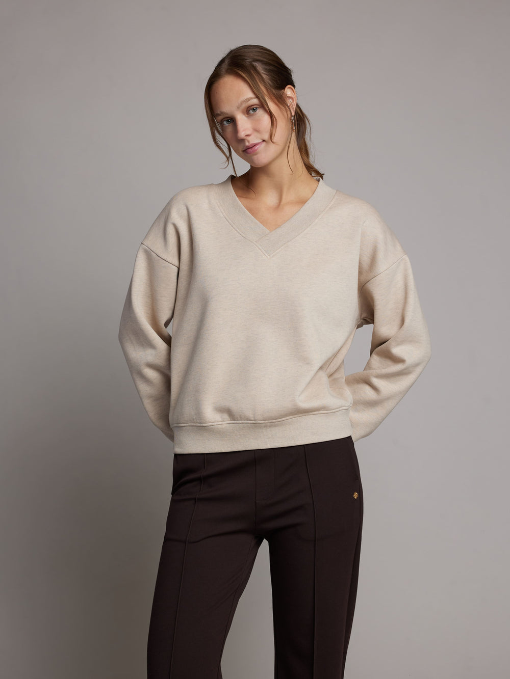 Maryse Sweater | Sand Mel