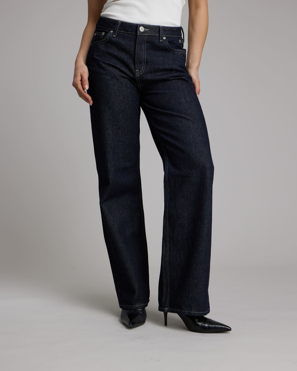 Donna Straight Denim | Raw Denim